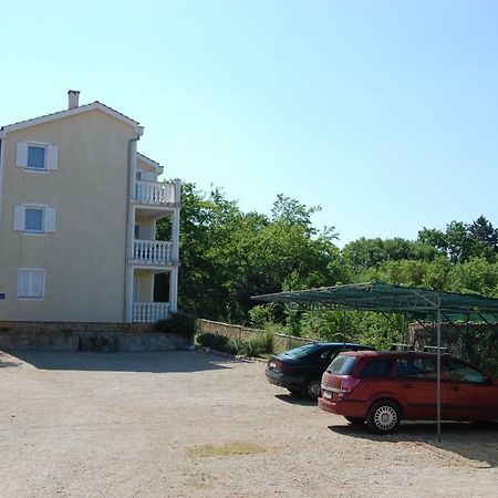 Apartments Novak By El-Pi Tours Малинска Екстериор снимка